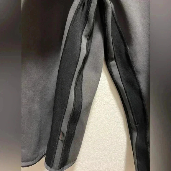 Banana Republic Jacket Men’s Large Gray Soft Shell 1/4 Zip Pocket Mock Neck - Picture 3 of 8